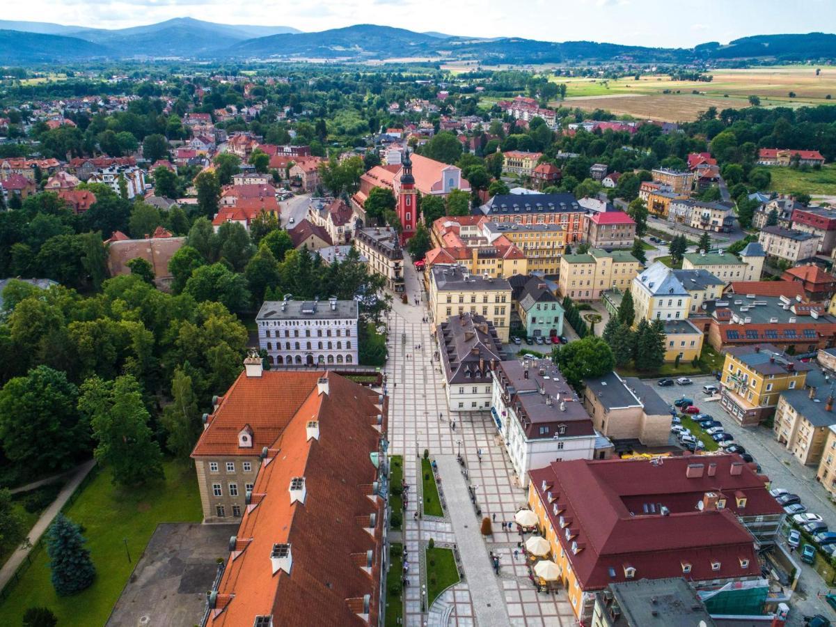 Apartament W Cieplicach Deluxe Jelenia Góra Εξωτερικό φωτογραφία